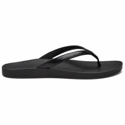 OluKai Women&apos;s Puawe Sandals