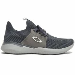 Oakley Men&apos;s Chagos Sneaker Shoes