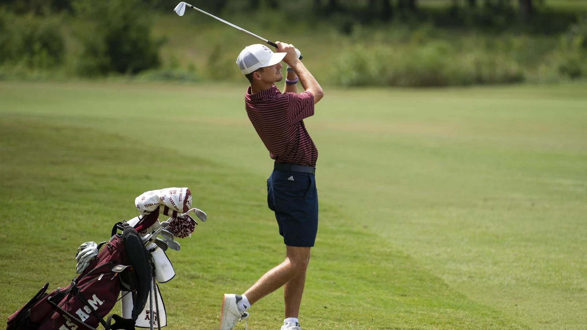 Golf Clubs Shop 3 Golf Clubs Shop -Golf Clubs Shop 20210901 MG Practice KL 0010